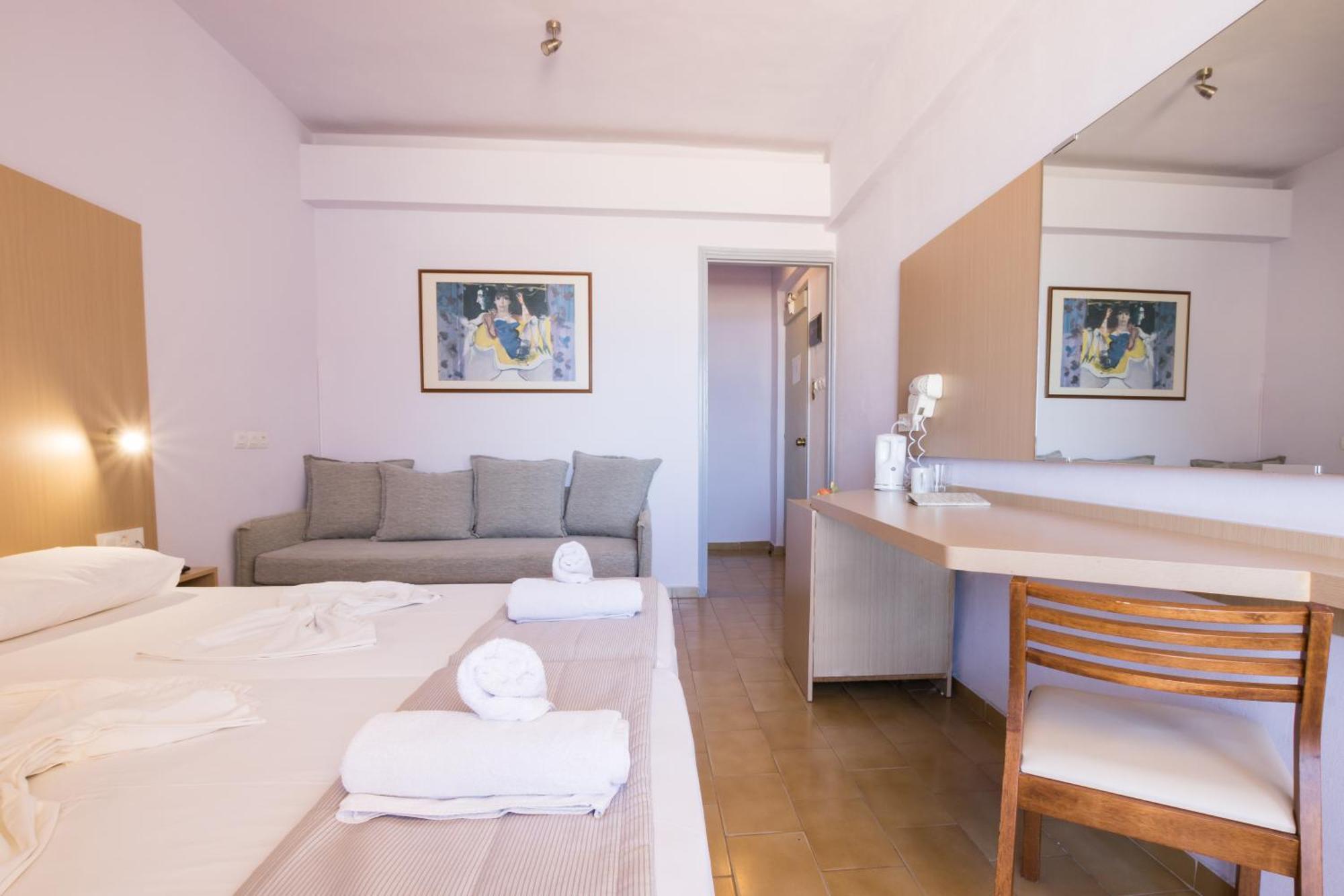 קרפאטוס Atlantis Hotel מראה חיצוני תמונה
