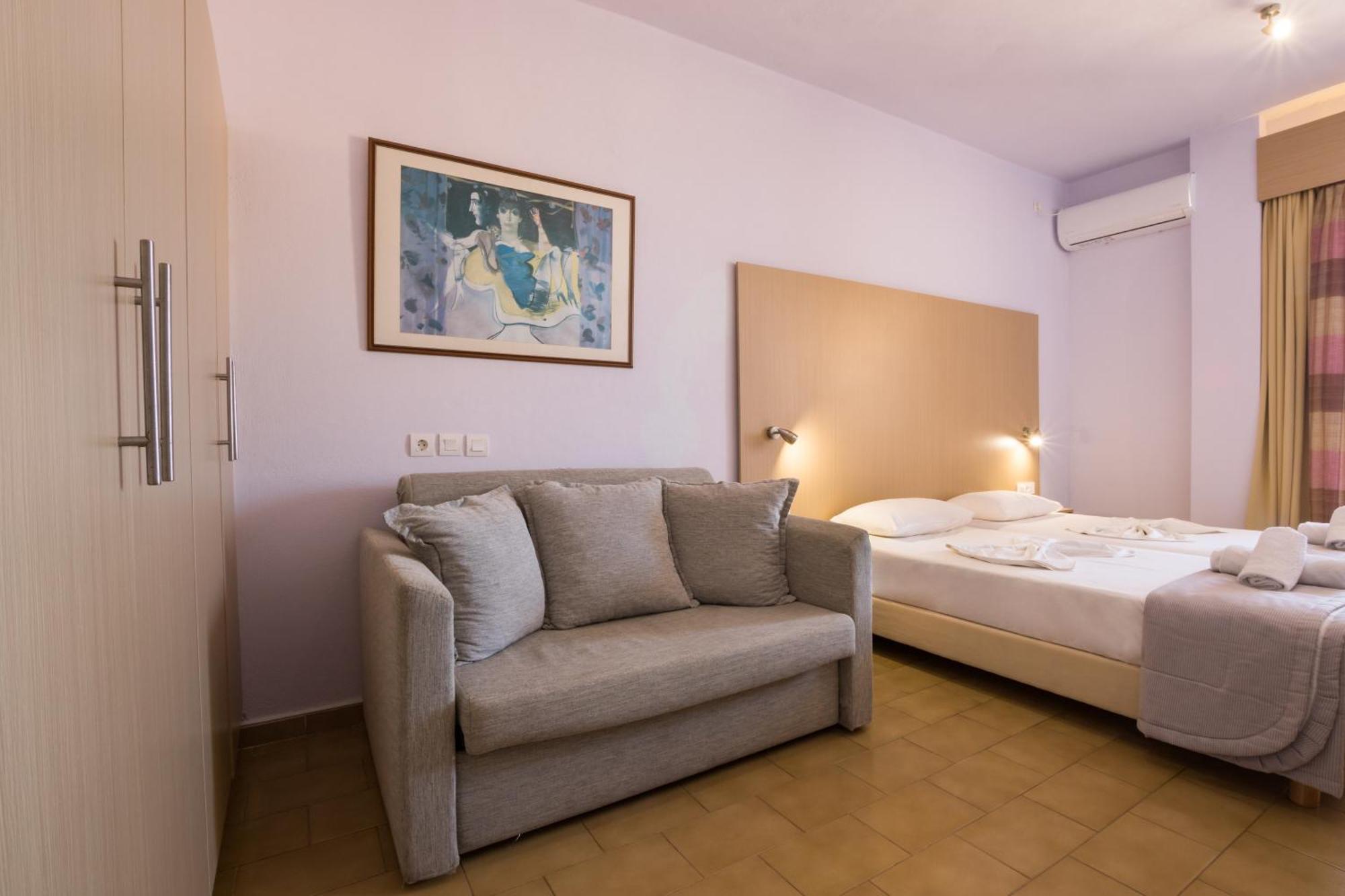 קרפאטוס Atlantis Hotel מראה חיצוני תמונה