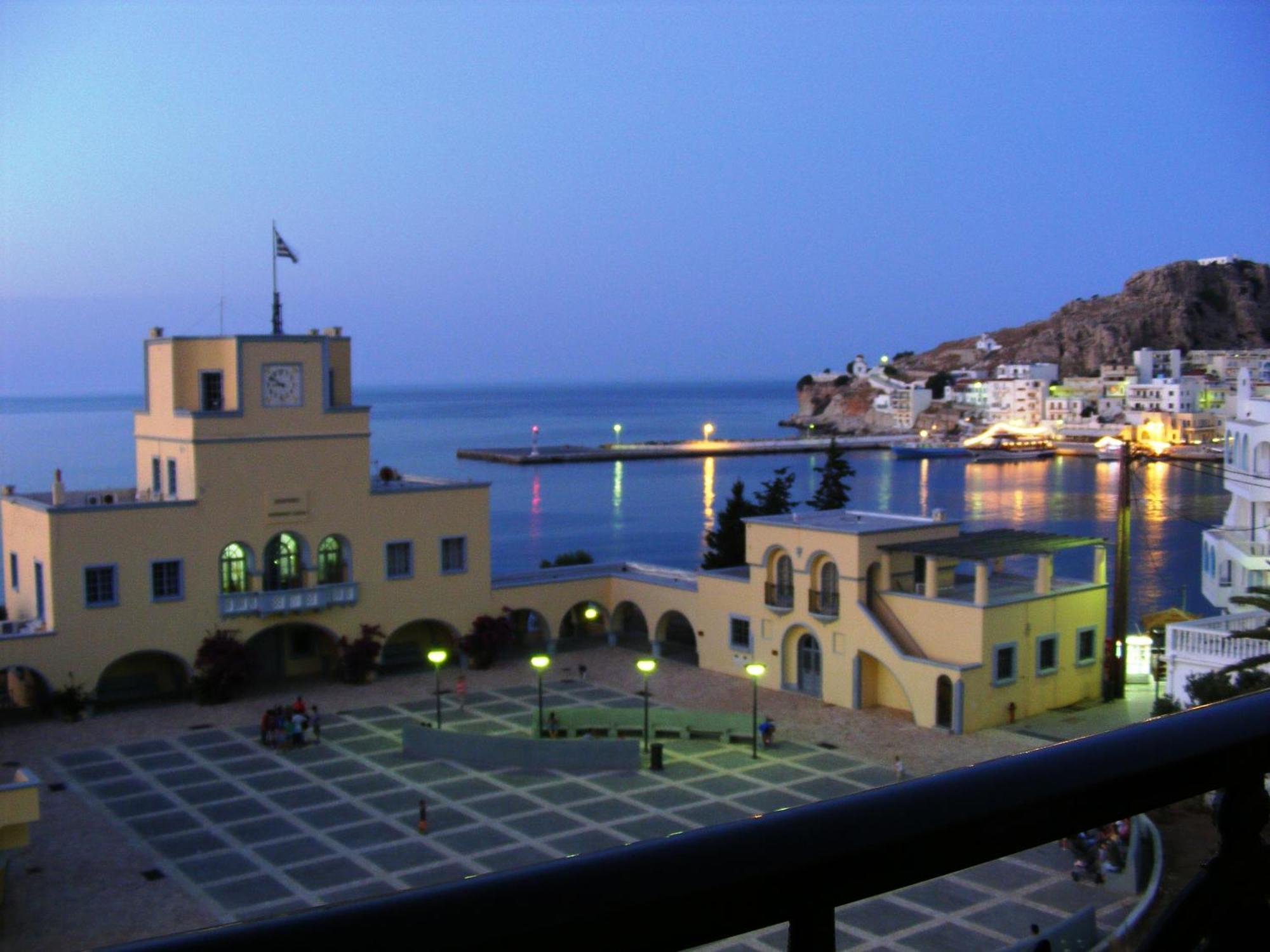 קרפאטוס Atlantis Hotel מראה חיצוני תמונה