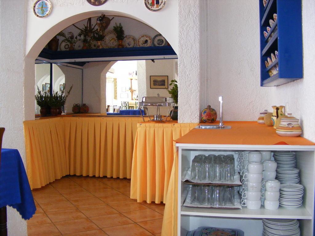 קרפאטוס Atlantis Hotel מראה חיצוני תמונה